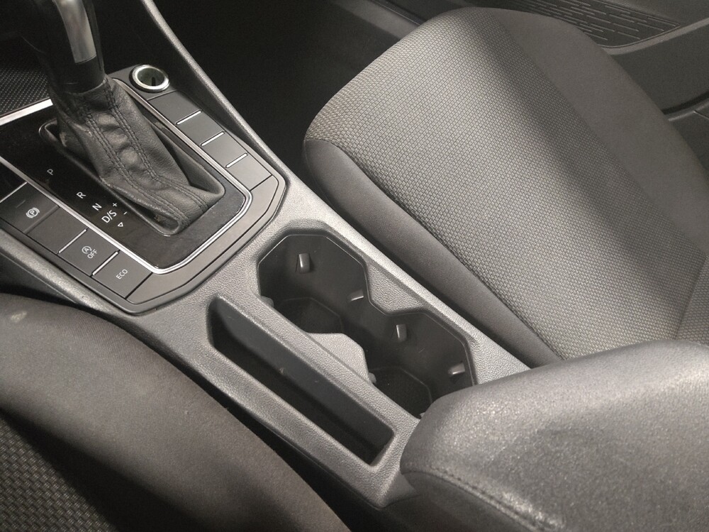 2019 Volkswagen Jetta in Chattanooga, TN 37421 - 18096399 26