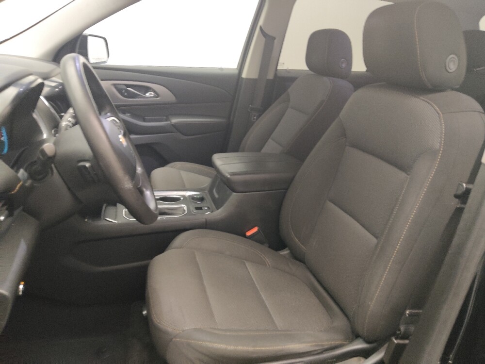 2019 Chevrolet Traverse in Stone Mountain, GA 30083 - 18096400 17