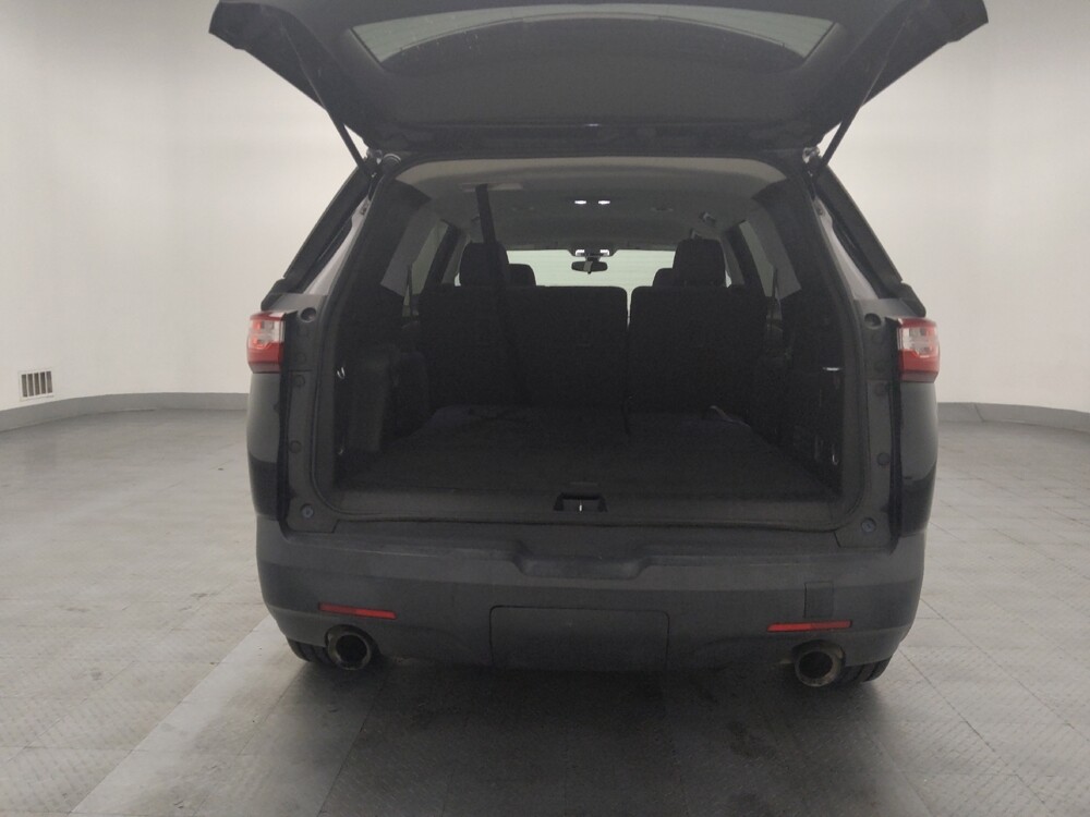 2019 Chevrolet Traverse in Stone Mountain, GA 30083 - 18096400 29