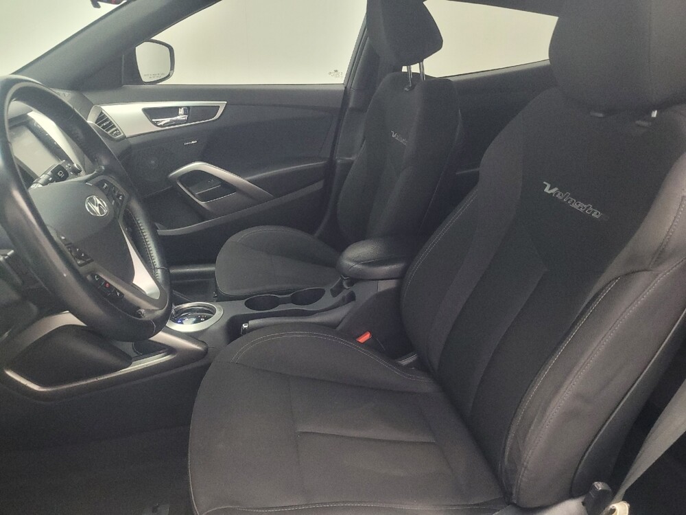 2017 Hyundai Veloster in Knoxville, TN 37923 - 18096404 17