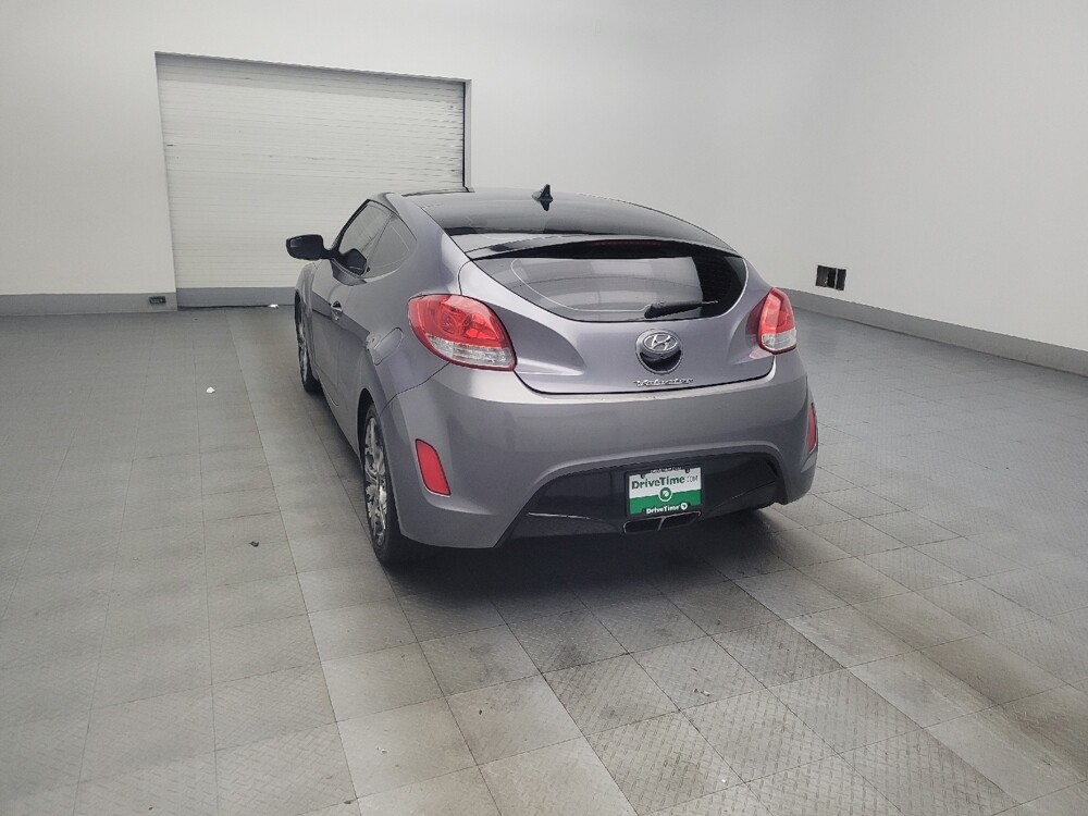 2017 Hyundai Veloster in Knoxville, TN 37923 - 18096404 5