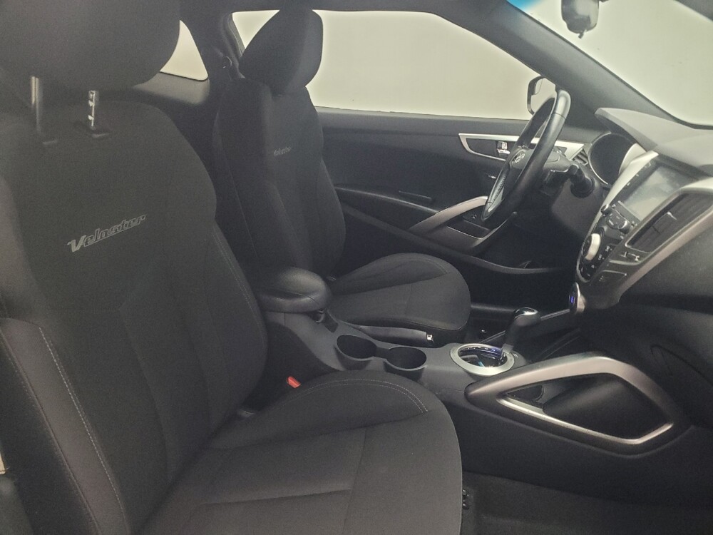 2017 Hyundai Veloster in Knoxville, TN 37923 - 18096404 21