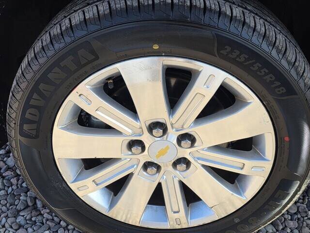 2011 Chevrolet Equinox in Mesa, AZ 85212 - 18096408 72