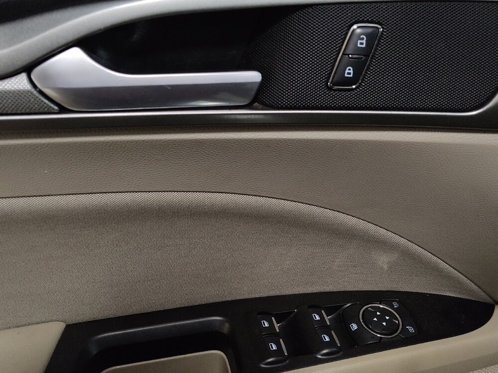 2017 Ford Fusion in Fort Worth, TX 76116 - 18096412 27