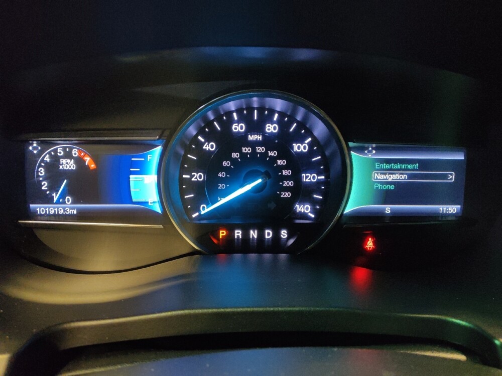 2016 Ford Explorer in Phoenix, AZ 85015 - 18096418 23