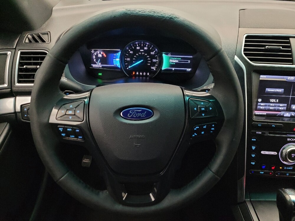 2016 Ford Explorer in Phoenix, AZ 85015 - 18096418 22