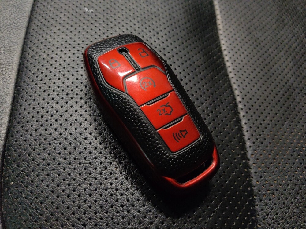 2016 Ford Explorer in Phoenix, AZ 85015 - 18096418 32