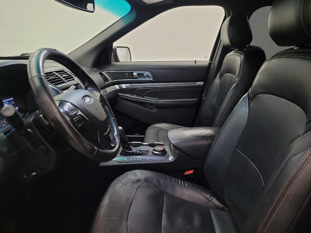 2016 Ford Explorer in Phoenix, AZ 85015 - 18096418 17