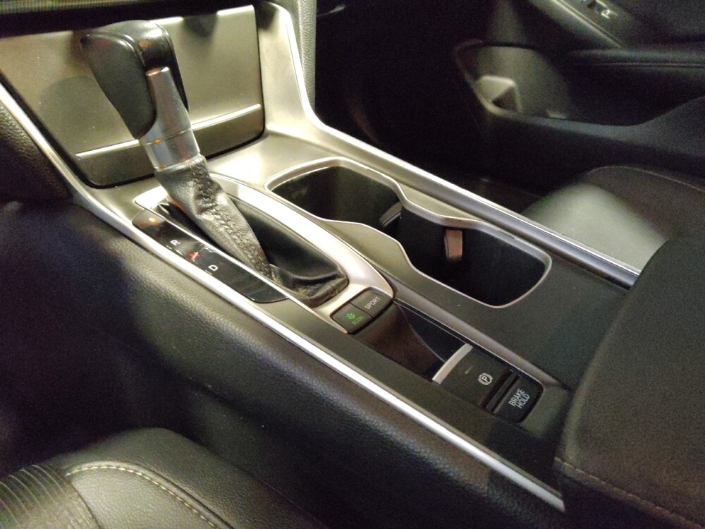 2020 Honda Accord in Tucson, AZ 85705 - 18096419 26