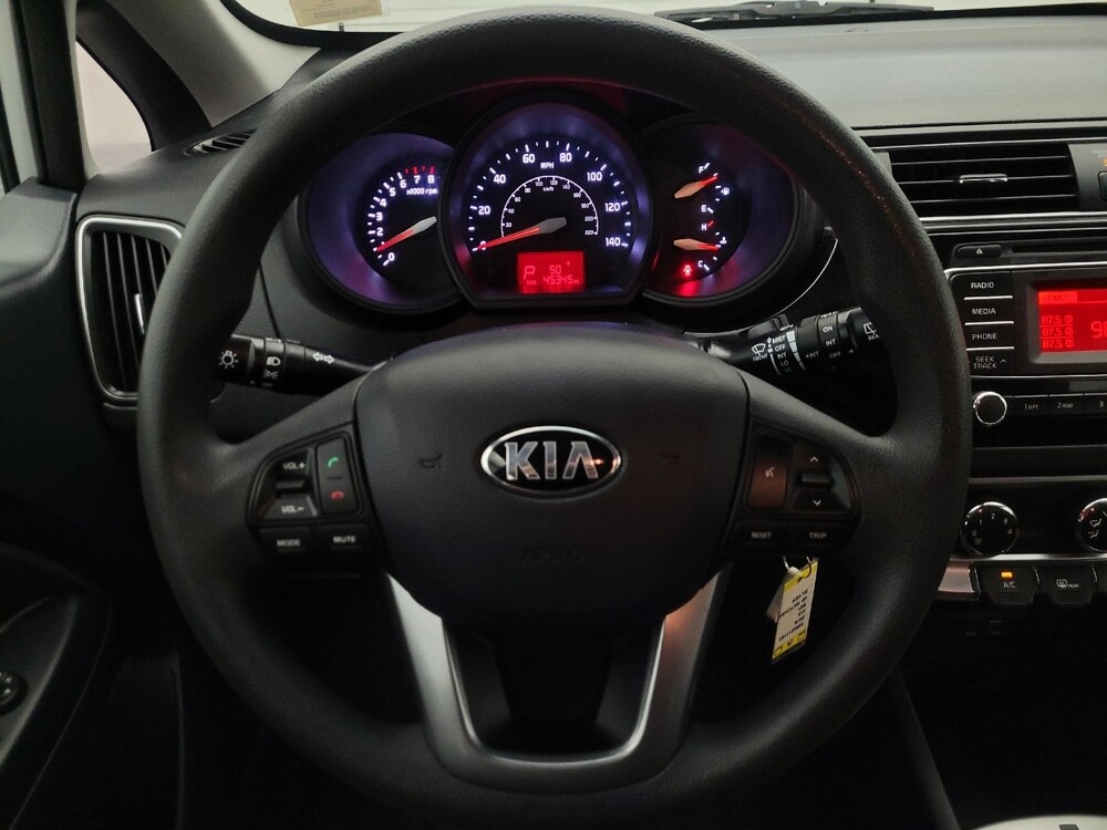 2016 Kia Rio in Glendale, AZ 85301 - 18096421 22