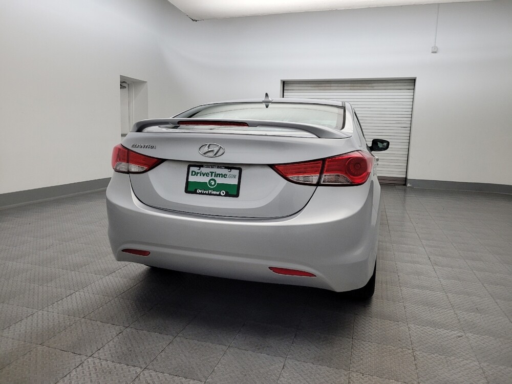 2013 Hyundai Elantra in Tucson, AZ 85705 - 18096424 7