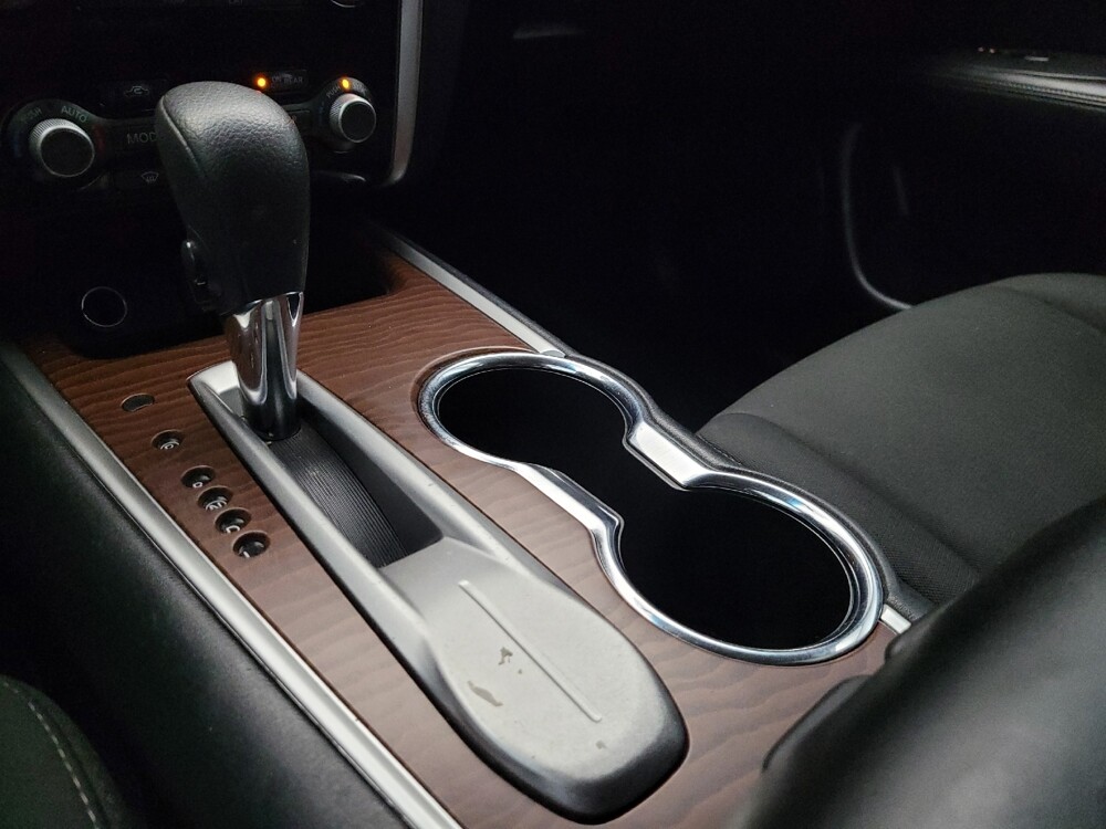 2020 Nissan Pathfinder in Phoenix, AZ 85015 - 18096425 26