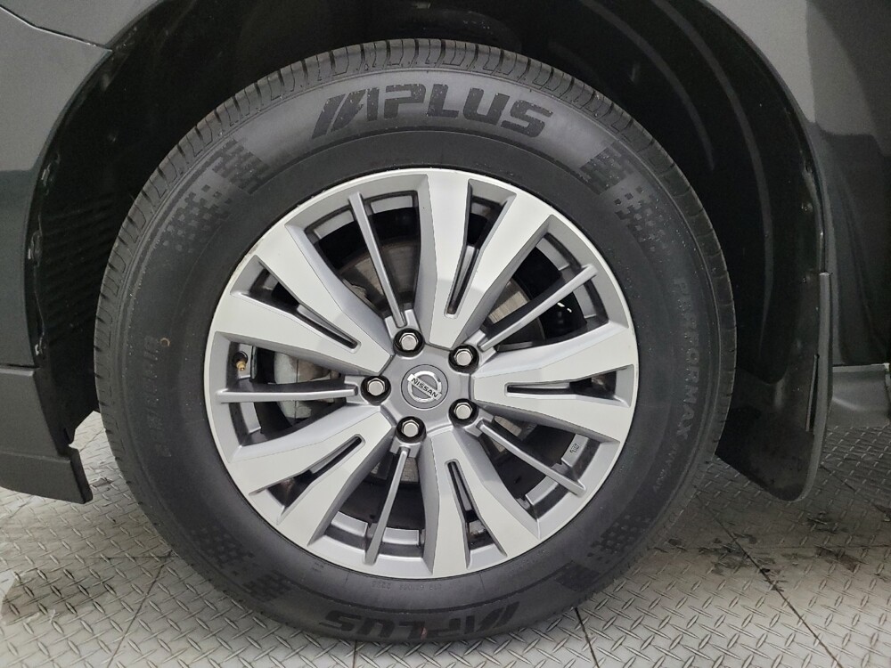 2020 Nissan Pathfinder in Phoenix, AZ 85015 - 18096425 31