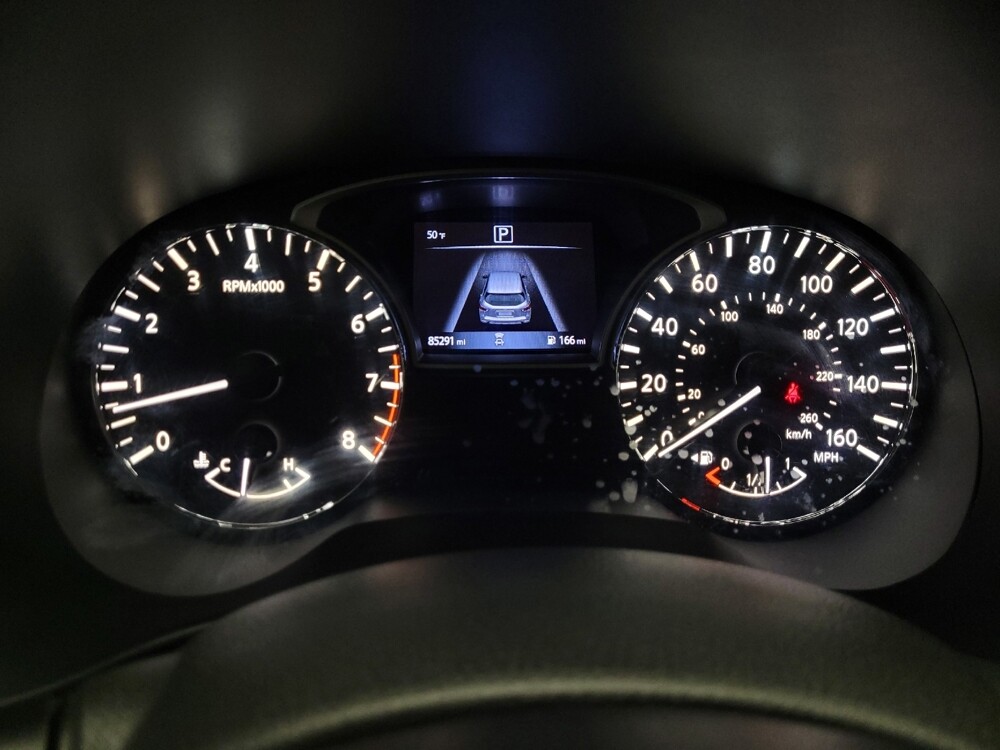 2020 Nissan Pathfinder in Phoenix, AZ 85015 - 18096425 23