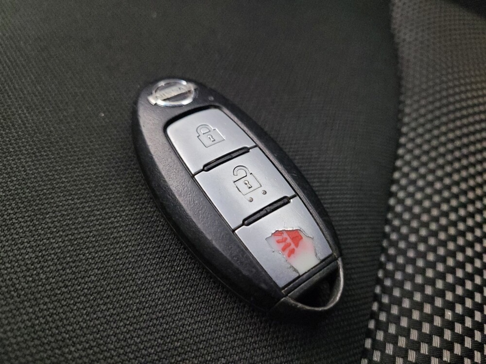 2020 Nissan Pathfinder in Phoenix, AZ 85015 - 18096425 32