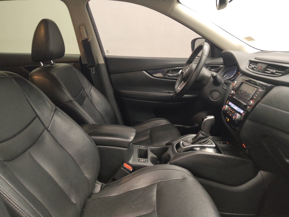 2019 Nissan Rogue in Lombard, IL 60148 - 18096426 21