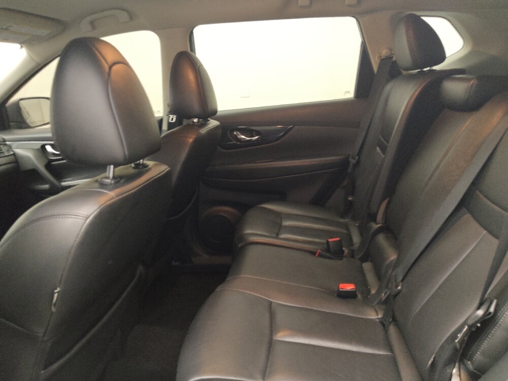 2019 Nissan Rogue in Lombard, IL 60148 - 18096426 18