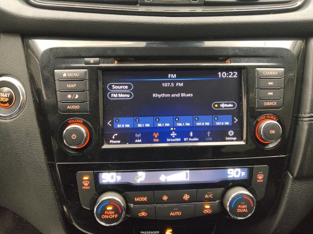 2019 Nissan Rogue in Lombard, IL 60148 - 18096426 25