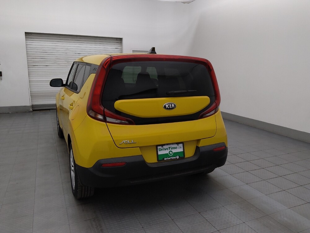 2020 Kia Soul in Tallahassee, FL 32304 - 18096429 6