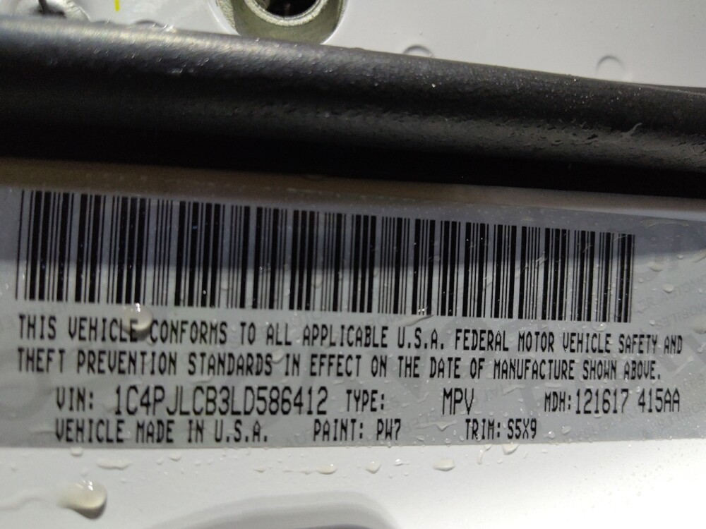 2020 Jeep Cherokee in Lakeland, FL 33815 - 18096430 33