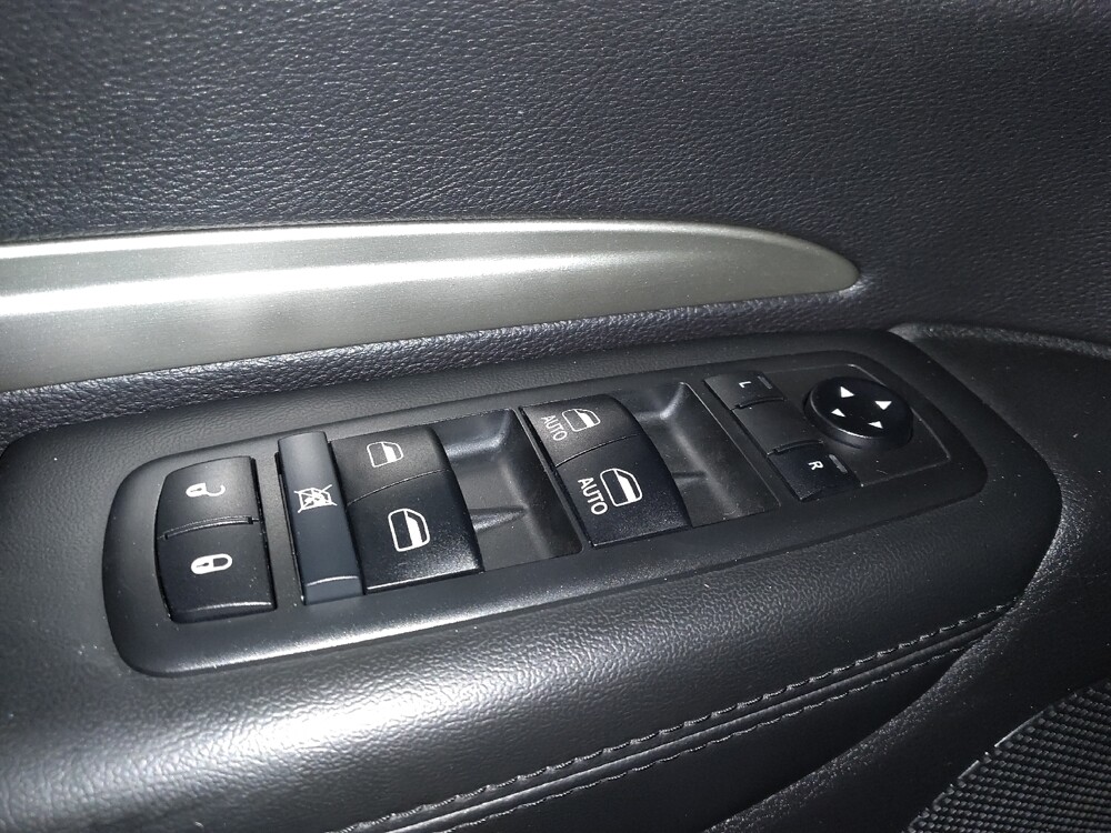 2019 Dodge Durango in Lakeland, FL 33815 - 18096433 27