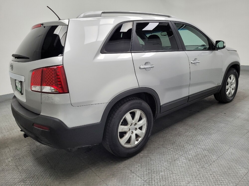 2013 Kia Sorento in Las Vegas, NV 89102 - 18096435 10
