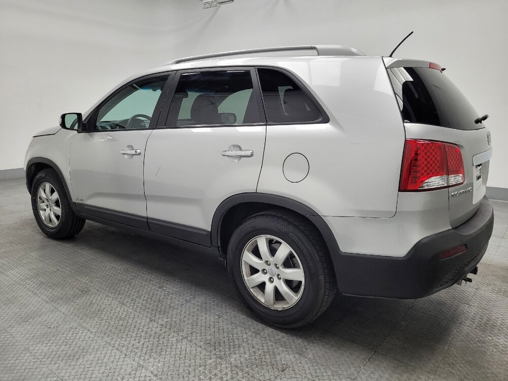 2013 Kia Sorento in Las Vegas, NV 89102 - 18096435 3