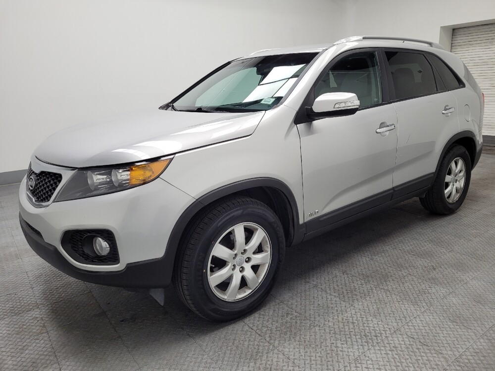 2013 Kia Sorento in Las Vegas, NV 89102 - 18096435 2