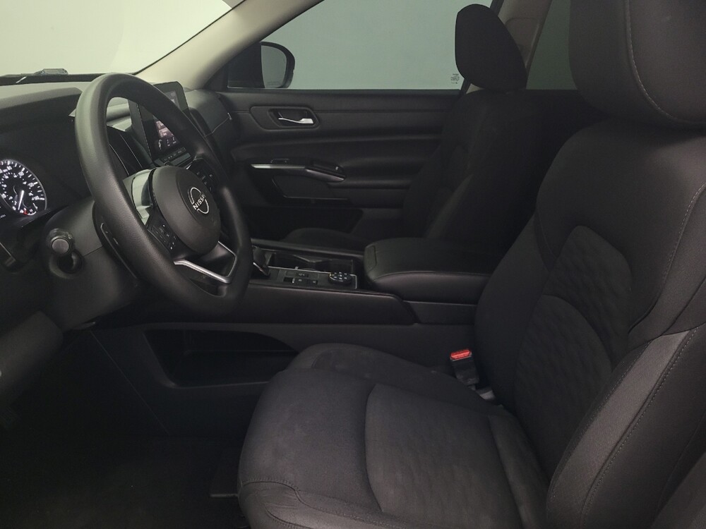 2022 Nissan Pathfinder in Jacksonville, FL 32210 - 18096439 17