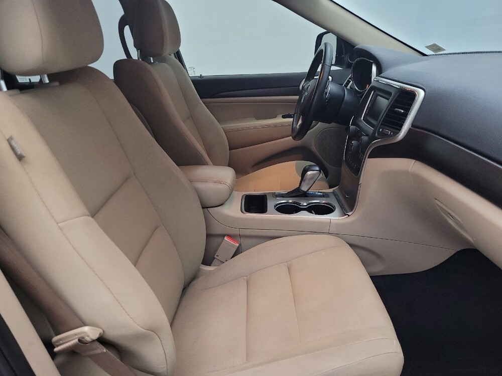 2017 Jeep Grand Cherokee in Columbia, SC 29210 - 18096442 21