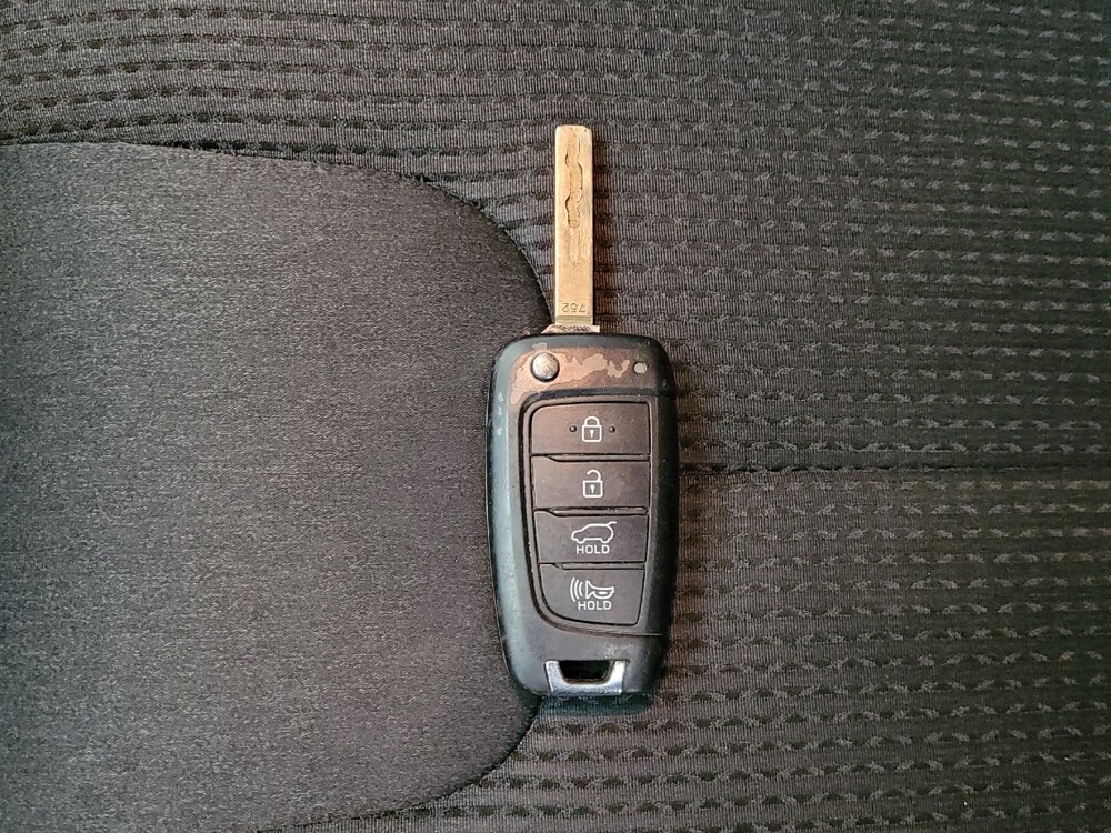 2019 Hyundai Santa Fe in Pensacola, FL 32505 - 18096455 32