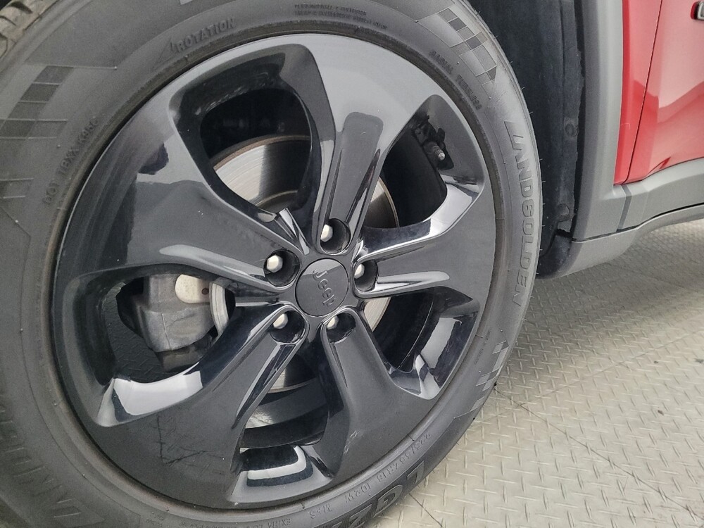 2018 Jeep Compass in Lauderdale Lakes, FL 33313 - 18096456 31