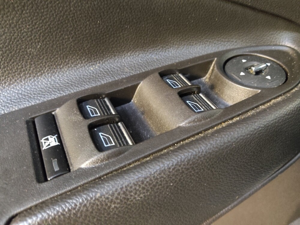 2014 Ford Escape in Greenville, SC 29607 - 18096470 27