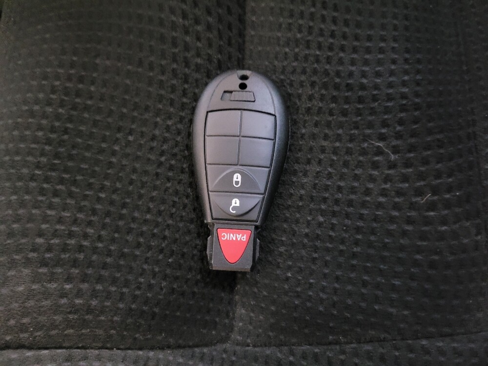 2017 Dodge Grand Caravan in Greensboro, NC 27407 - 18096473 32