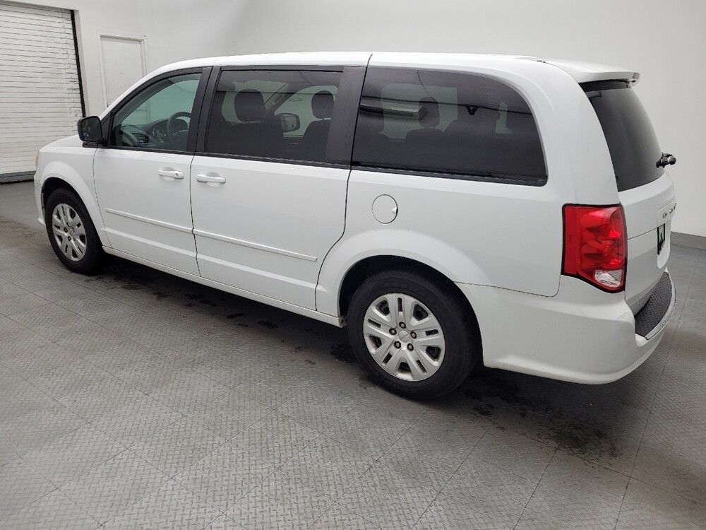 2017 Dodge Grand Caravan in Greensboro, NC 27407 - 18096473 3