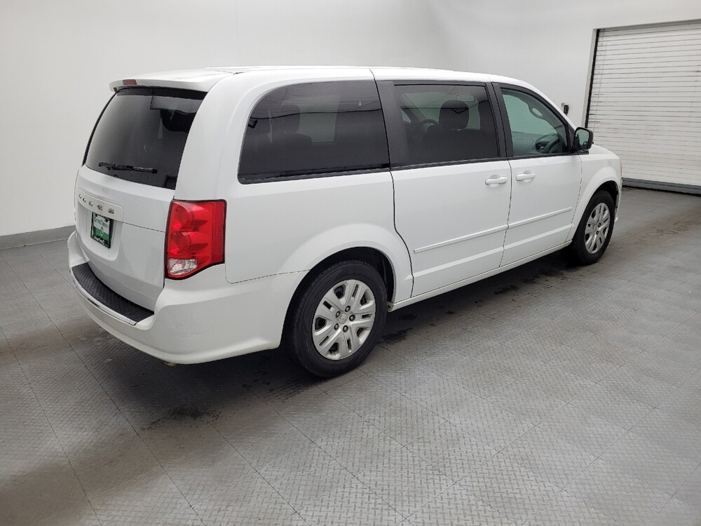 2017 Dodge Grand Caravan in Greensboro, NC 27407 - 18096473 10