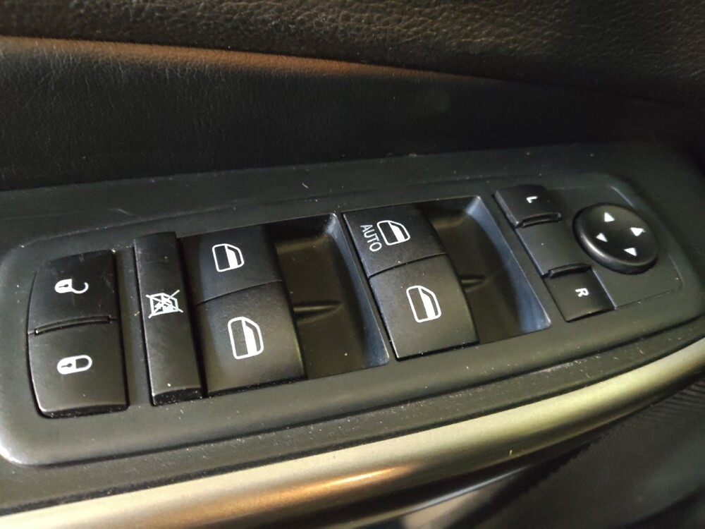 2020 Jeep Cherokee in Columbia, SC 29210 - 18096476 27