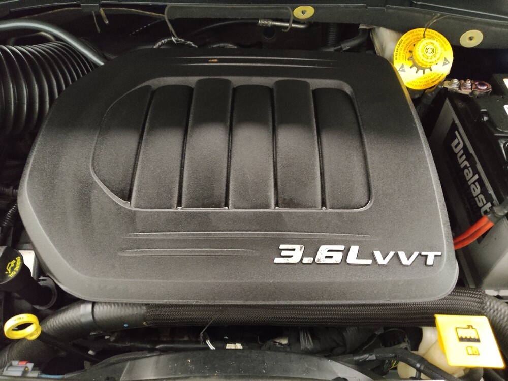 2016 Chrysler Town & Country in Colorado Springs, CO 80909 - 18096478 30