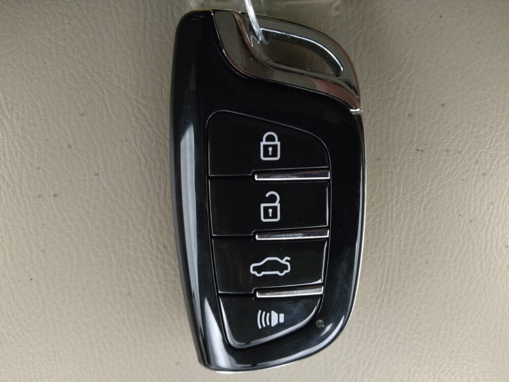 2020 Nissan Pathfinder in Colorado Springs, CO 80909 - 18096479 32