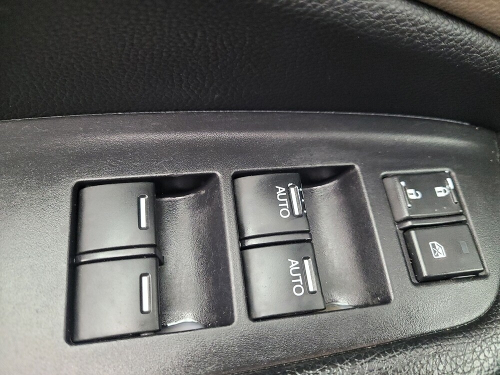 2018 Honda Pilot in Antioch, TN 37013 - 18096486 27