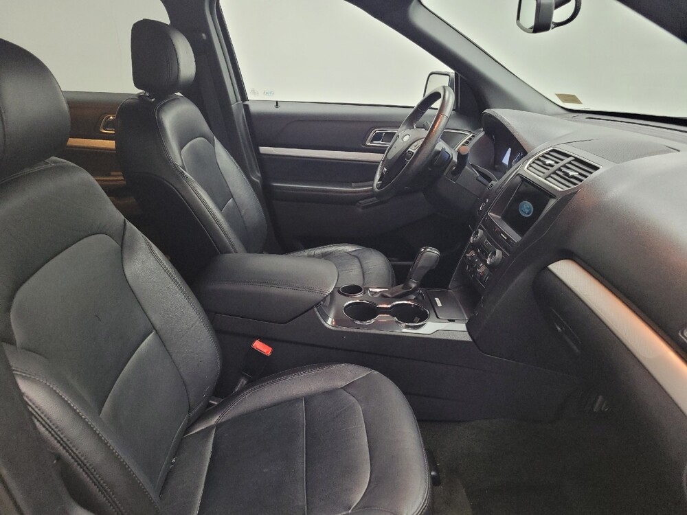 2017 Ford Explorer in Antioch, TN 37013 - 18096490 21