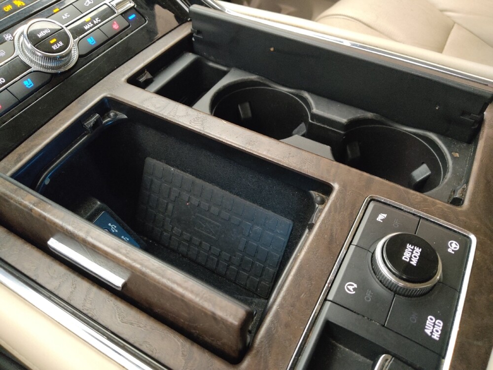 2019 Lincoln Navigator in Houston, TX 77060 - 18096493 26