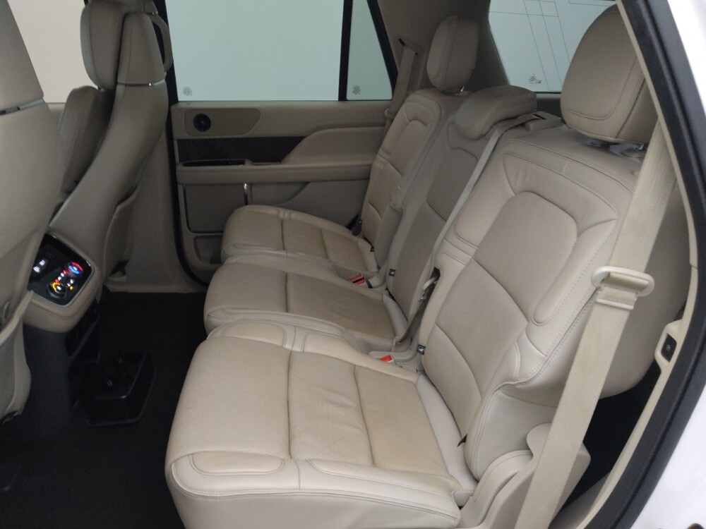 2019 Lincoln Navigator in Houston, TX 77060 - 18096493 18