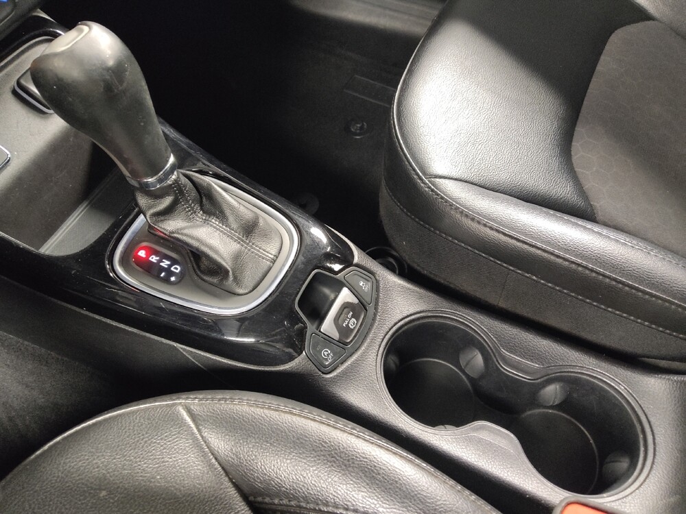 2019 Jeep Compass in Houston, TX 77060 - 18096495 26