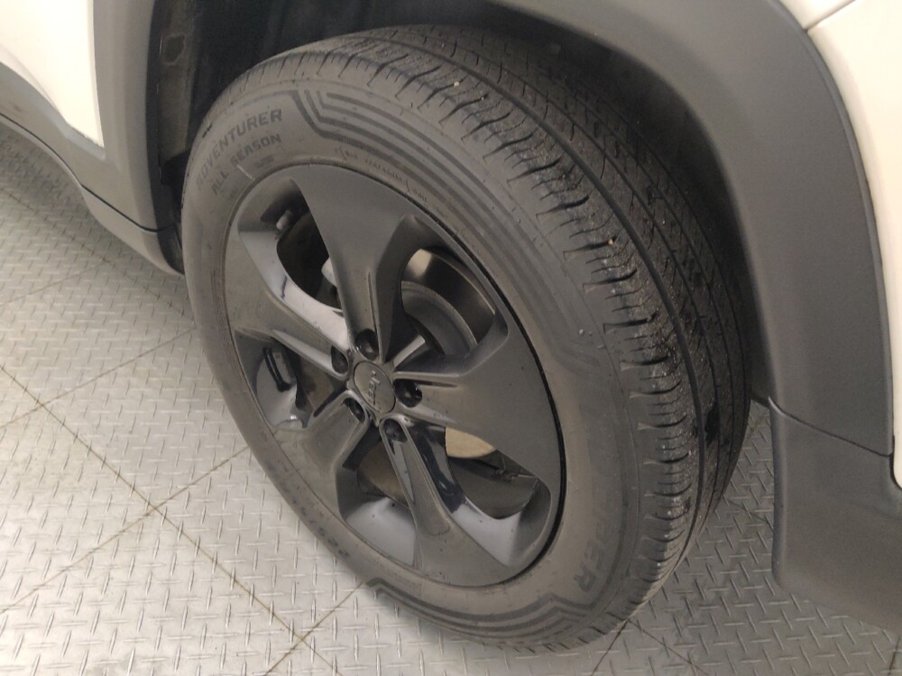 2019 Jeep Compass in Houston, TX 77060 - 18096495 31