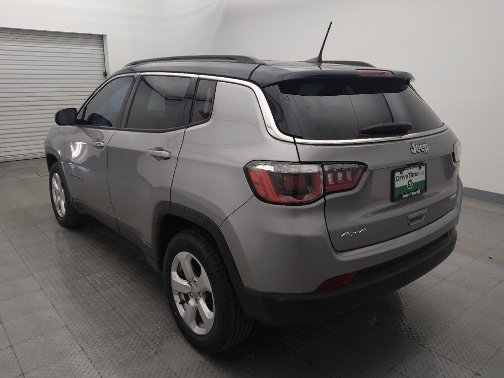 2019 Jeep Compass in Houston, TX 77060 - 18096496 5