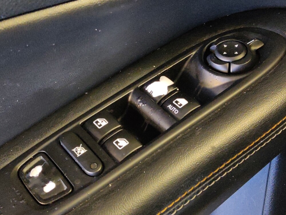 2019 Jeep Compass in Houston, TX 77060 - 18096496 27