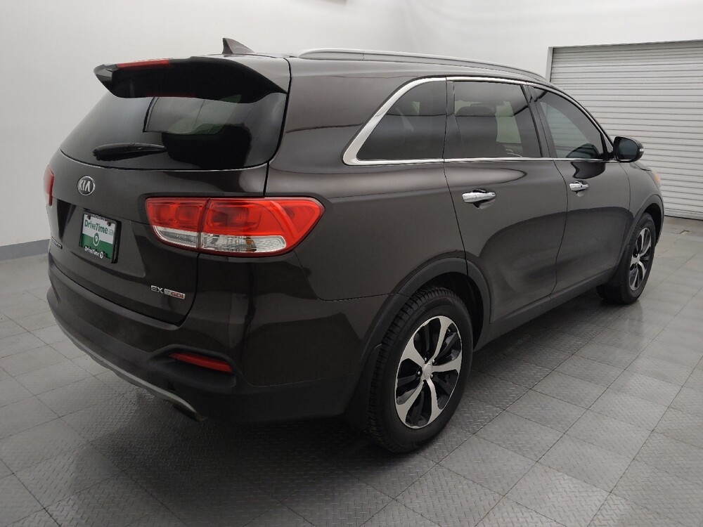 2017 Kia Sorento in Baton Rouge, LA 70816 - 18096498 9