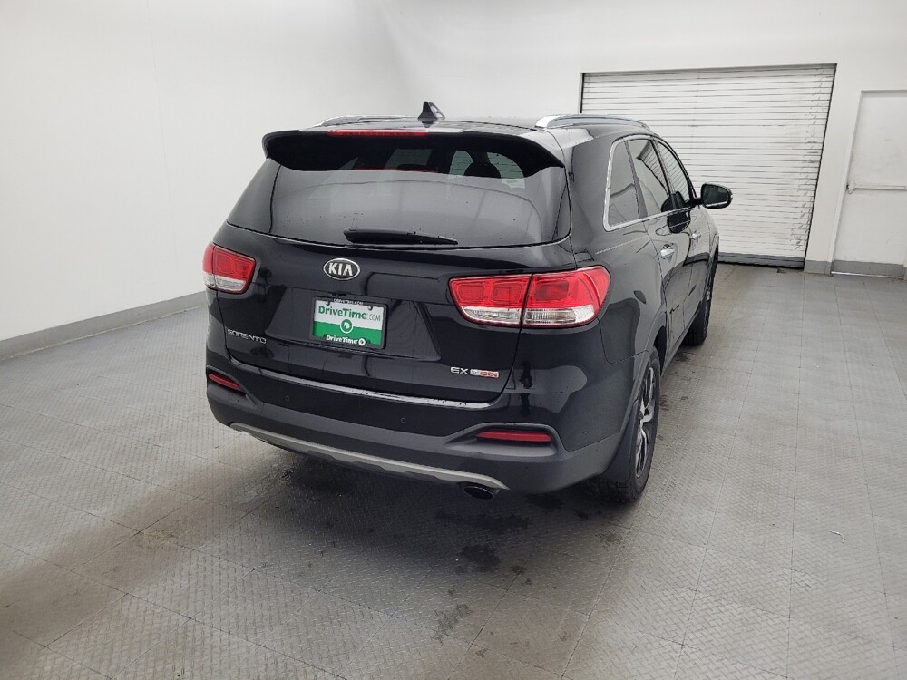 2018 Kia Sorento in Winston-Salem, NC 27103 - 18096500 7
