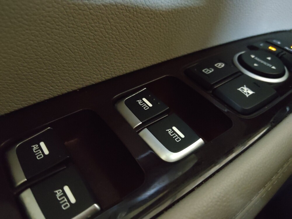 2018 Kia Sorento in Winston-Salem, NC 27103 - 18096500 27